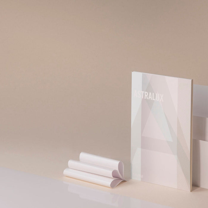 Papel Astralux Favini: Cast Coated de Alto Brilho para Impressão de Luxo