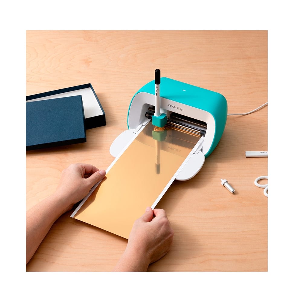 Cricut Joy Smart Vinyl P/Canetas Ouro 5.5X13 4fls - PapelojaCricut